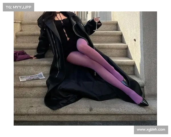 “小腿控”专属,日本的“羚羊腿女神”岩崎名美是完美的成熟御姐 “小腿控”专属,日本的“羚羊腿女神”岩崎名美是完美的成熟御姐